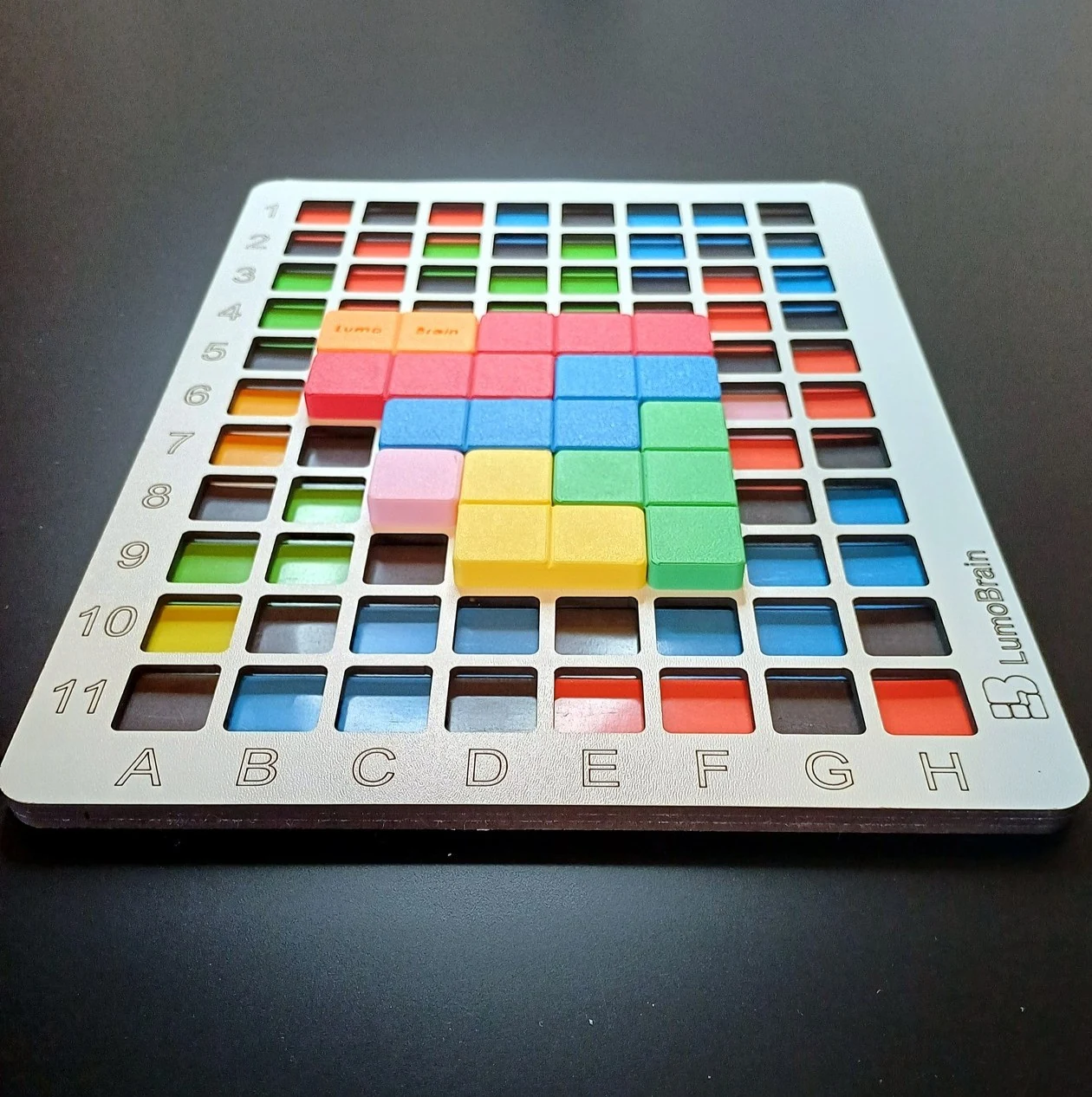 Gridiqxel physical prototype on the table